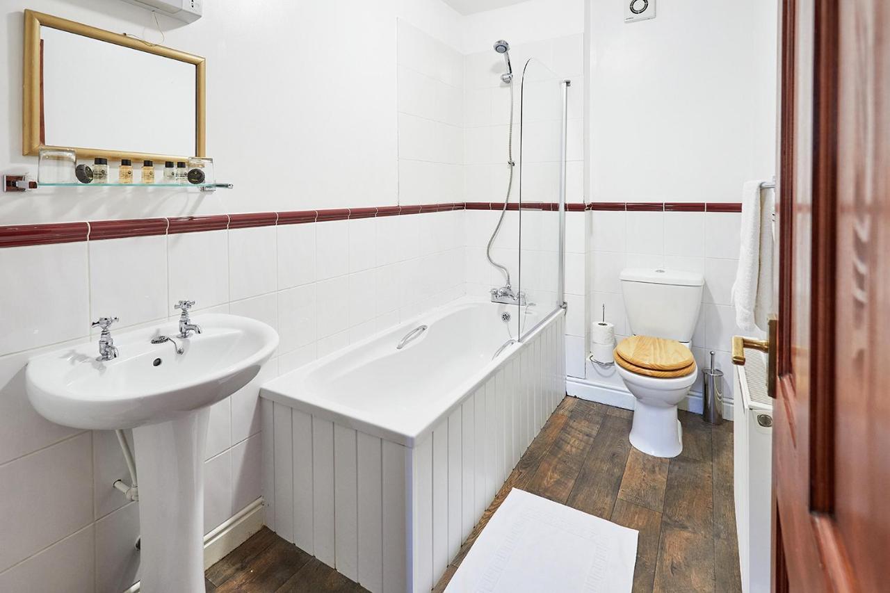The Bateman Arms At Shobdon Hotel Luaran gambar